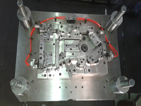 Sprocket chamber